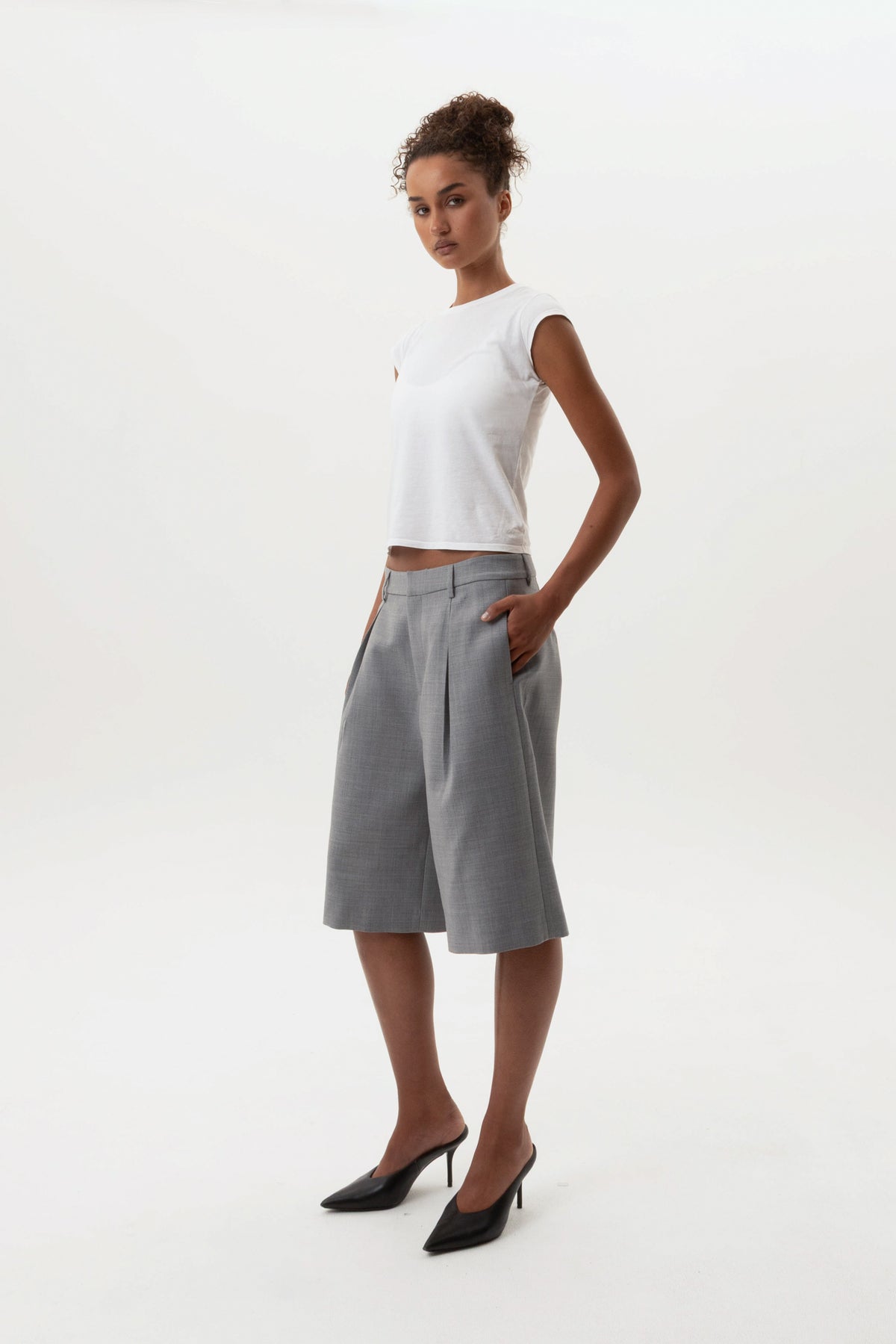 Pleat Short